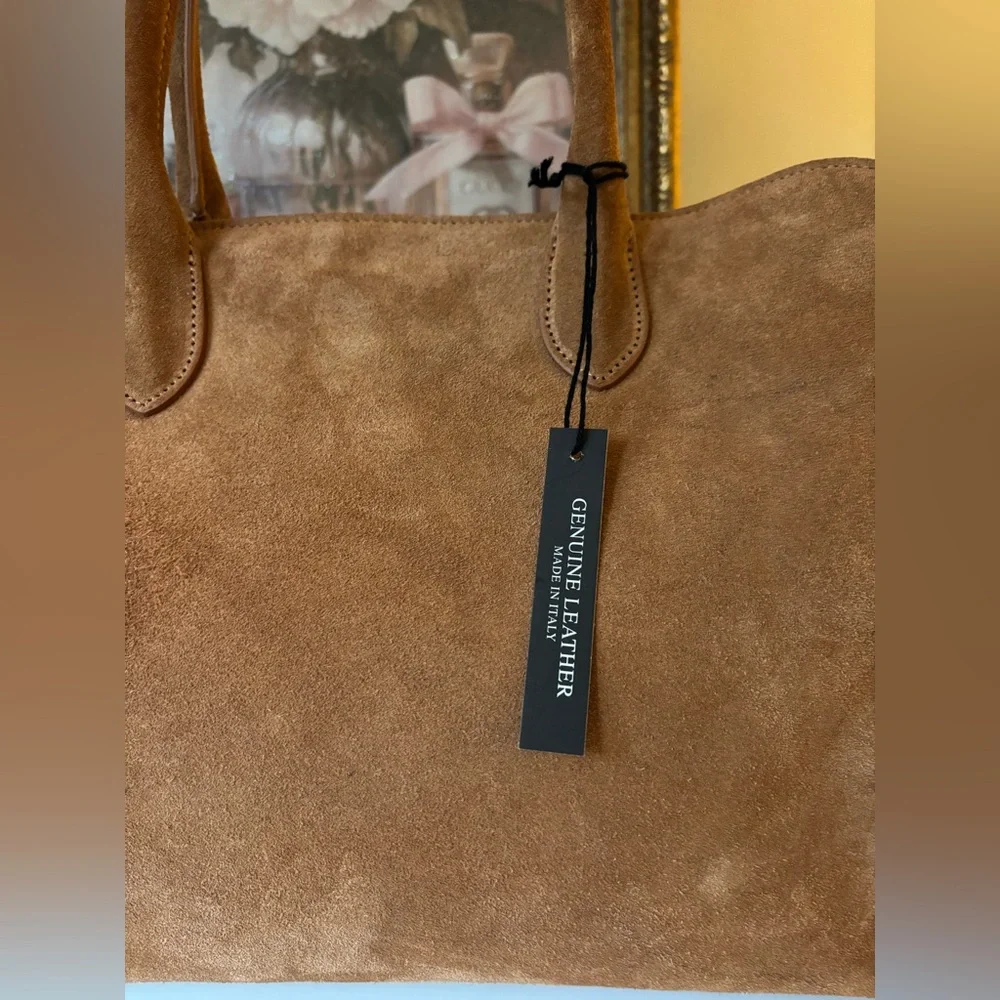 Claudia Firenze Suede Camel Bag NWT w/Shoulder Strap - Picture 3 of 17
